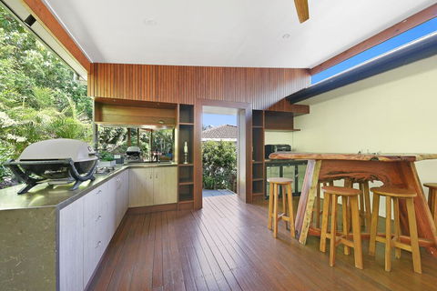 250 David Low Way, Peregian Beach - Accommodation Asia 0