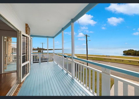 Beachfront Oasis With Private Pool And Nice Views - Accommodation Guide 0