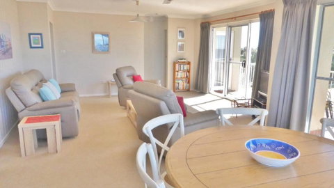 Bindaree 8, 8 - 16 Pacific Pde - Accommodation Guide 4