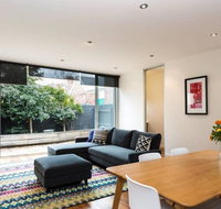 Bradman Modern Style a Walk to MCG, Swan St, CBD - Accommodation Asia