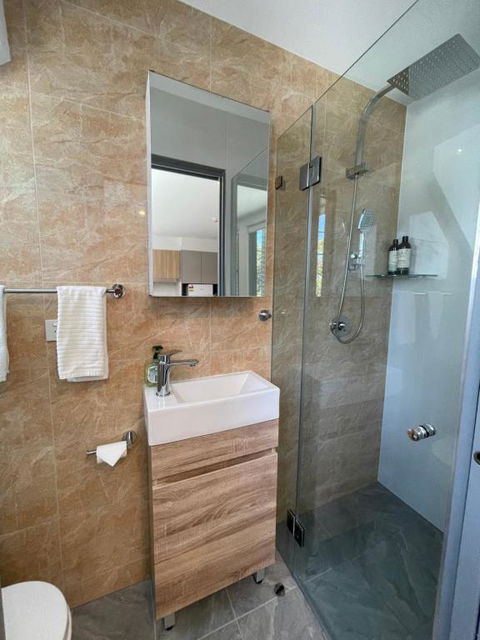 Brand New Furnished Studios - Accommodation Asia 3