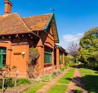 Buxton Manor - Accommodation Guide