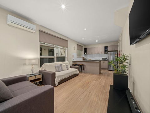 Central Shepparton Apartments - Accommodation Guide 4
