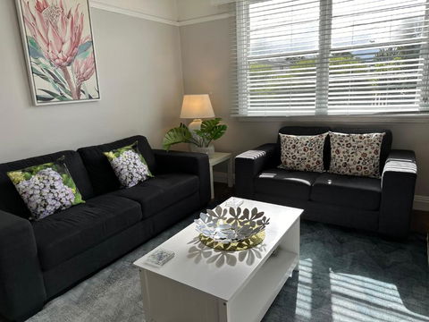 Daisy Cottage On Duke 2BR - Accommodation China 4