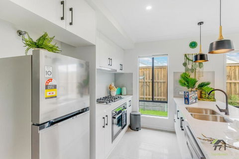 Cozy&Luminous 4-bedroom House - Accommodation Asia 1