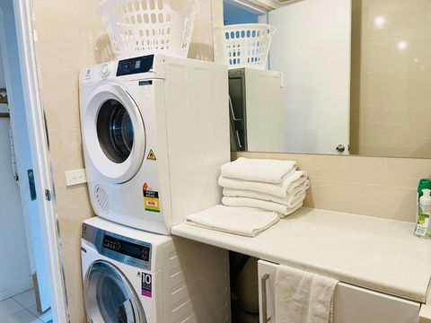D101 Charming Apartment- Free Parking - Accommodation Asia 3