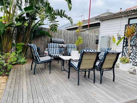 D103 Lemon Tree House - Accommodation Guide 1