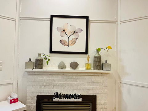 D114 Victorian Central Stay - Accommodation Guide 1