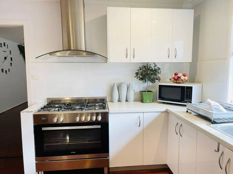 D130 The Link Fantasy Place - Accommodation Guide 4
