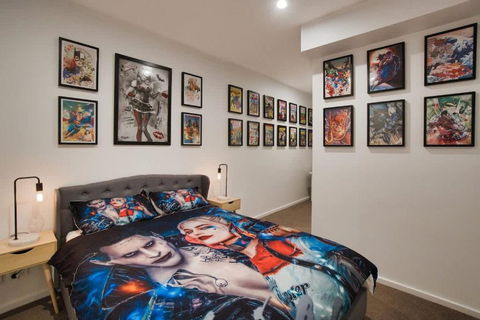 DC Vs Marvel Theme Ft Arcade Machine Pool Gym Sauna BBQ - Accommodation Guide 3