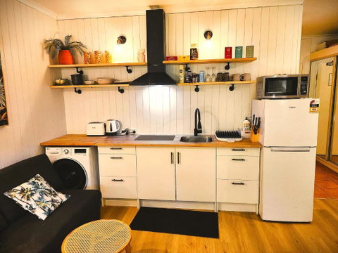 Deluxe Private Apartment- In Ramada Resort - Full Kitchen - - Accommodation Guide 1