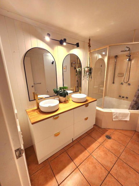 Deluxe Private Apartment- In Ramada Resort - Full Kitchen - - Accommodation Guide 3