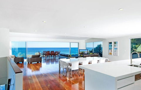 28 Park Crescent - Accommodation Asia 3