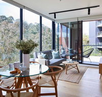 2BR Apt With Yarra River Views  Parking - Accommodation Asia