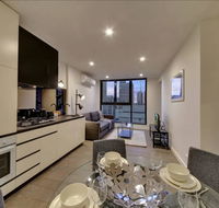2BR Suites on Bourke Perfect Location Views