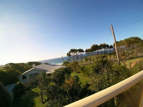 3 Bay Lane - Accommodation Asia 1