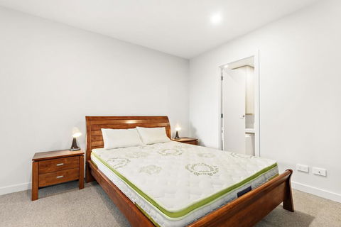 3 Bed Rooms Apartment Super Convenient Location - Accommodation Asia 3