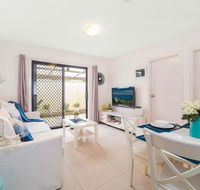 3 Bedroom cozy and quiet holiday home - Accommodation Asia