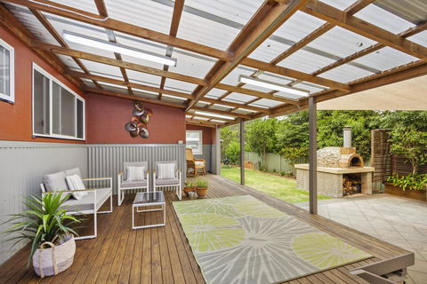 3 Macleay St, Narrawallee - Accommodation Asia 3