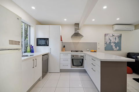 3/3 Oriole Avenue, Peregian Beach - Accommodation Asia 3