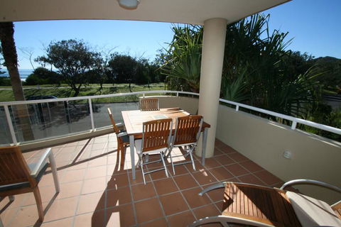 3/54 Lawson St - The Palms 3 - Accommodation Guide 1