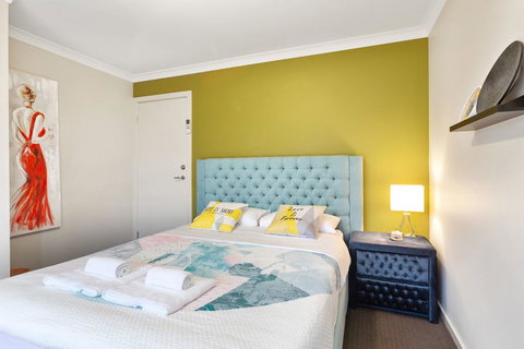 32 Scenic Apollo - Accommodation Asia 3