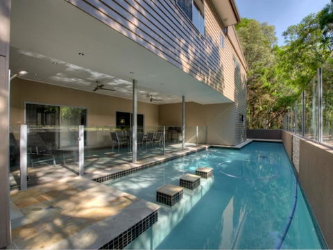 36 Satinwood Drive - Rainbow Shores - Accommodation Asia 0