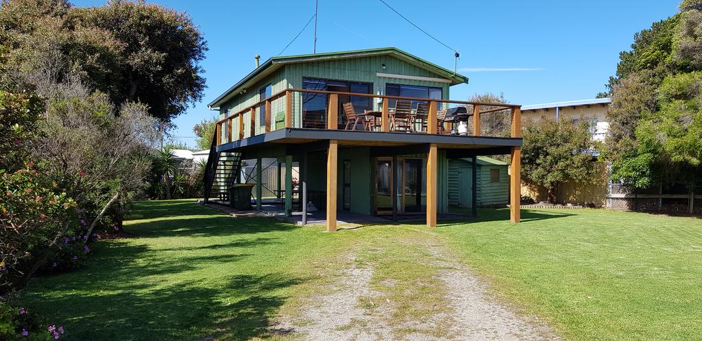 Monomeith VIC Accommodation Asia