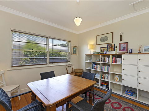 40 Campbell - Accommodation Guide 3