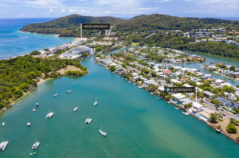 42 Noosa Parade - Accommodation Asia 3