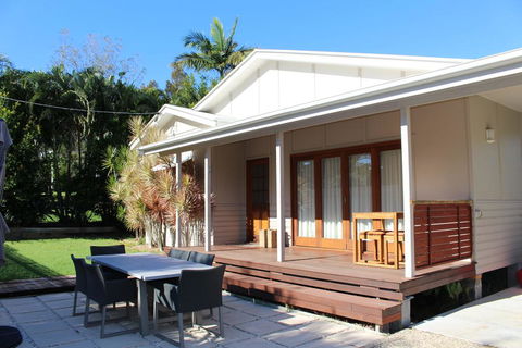 44 Ruskin Street, Byron Bay - Ruskins Retreat - Accommodation Guide 0