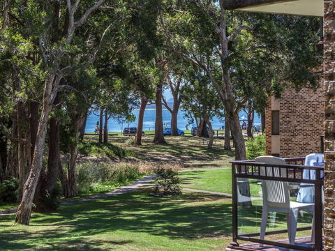 45 'Bay Parklands', 2 Gowrie Ave - Pool, Tennis Court, Spa & Across The Road To The Beach - Accommodation China 0