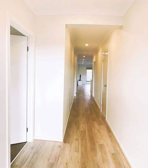 4Bed 2Bath Cozy Guesthouse In Tarneit - Accommodation Asia 3