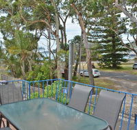 5 'Ocean Breeze' Shoal Bay Avenue - Fabulous location opposite Shoal Bay beach