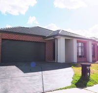 5 Bed 2 Bath big house - Accommodation Asia