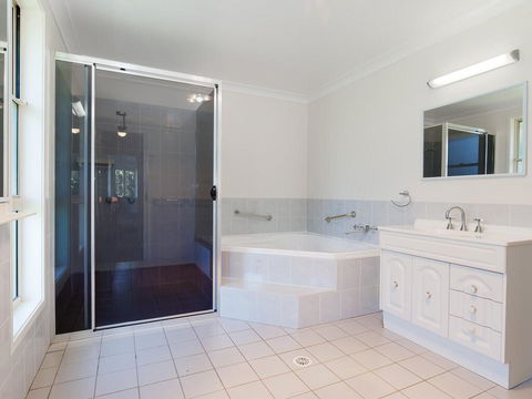 51 Rigney Street - Pet Friendly House With Aircon - Accommodation Asia 3