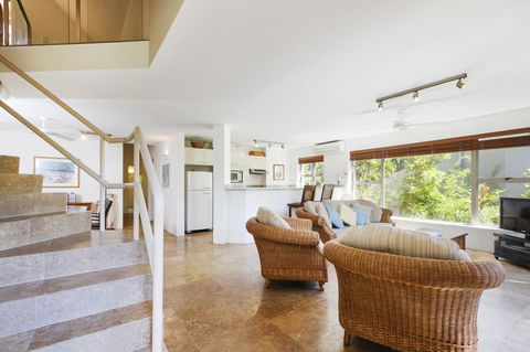 6 Alderly - Accommodation Asia 2