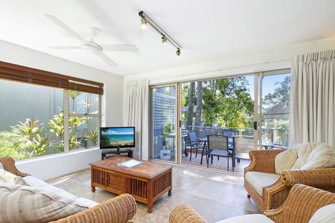 6 Alderly - Accommodation Asia 1
