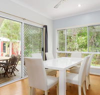 6 Ibis Court - Modern tropical family home with inground swimming pool  outdoor entertaining area - Accommodation Asia