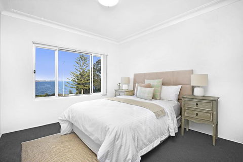 6 South Pacific Apartments - Accommodation Asia 0