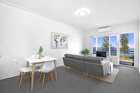6 South Pacific Apartments - Accommodation Asia 1