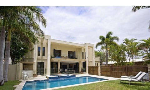 6 Witta Circle - Accommodation Asia 0