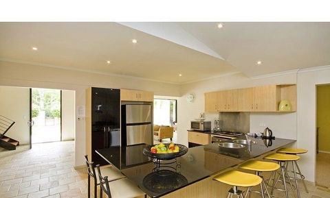 6 Witta Circle - Accommodation Asia 3