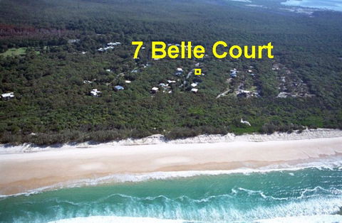 7 Belle Court - Rainbow Shores, Huge Beach House, Ducted Air Con, Pets Welcome - Accommodation Asia 3