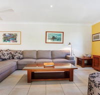 70 Lawson StreetClarkes Beach - Accommodation Asia