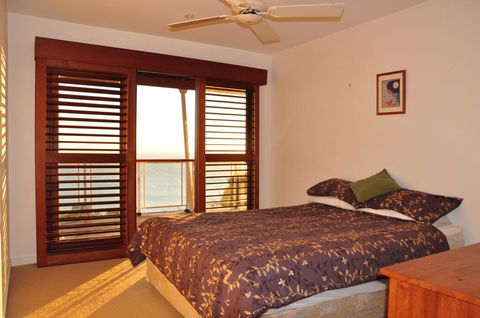 77 Cooloola Drive-Rainbow Beach - Accommodation Asia 0
