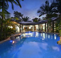 8  Sands - Accommodation Asia
