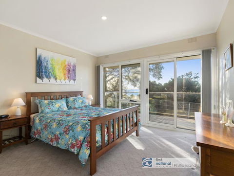 8 Broadwater Court, Cowes - Accommodation Asia 1
