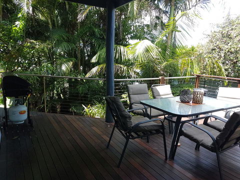 8 Hakea Place - Family Home On A Quiet Street, Close To Beach & Shops, Pet Friendly - Accommodation Asia 1