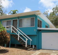 9 Butler Street at Picnic Bay - Accommodation China